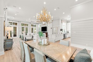 Dining - Luxury Watercolor Retreat- Private Courtyard Pool & Golf Cart (Santa Rosa Beach)