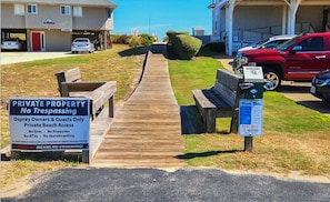 Property grounds - Beach Haven - Enjoy beautiful views from this light and airy home! (Duck)