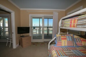 5 quartos, Wi-Fi, roupa de cama