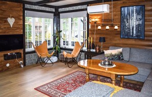 Smart TV, fireplace - Gorgeous home in Fyresdal (Fyresdal)