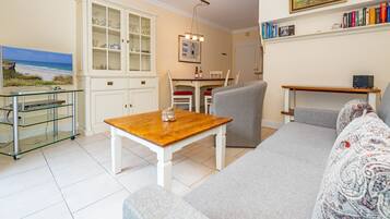 Fernseher, Stereoanlage