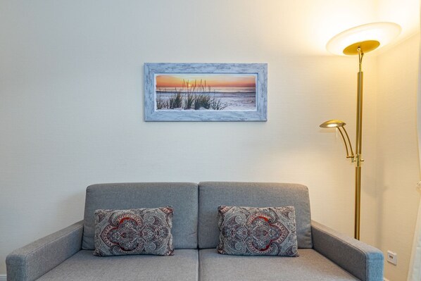 Imagen sin descripción, 1 de 16, botón