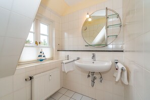 Unclassified image, 5 of 11, button - Westerhörn 46/22 - NEU bei uns ab dem 01.01.2024. - Schöne Wohnung in Keitum für Max. 2 Personen (Sylt)