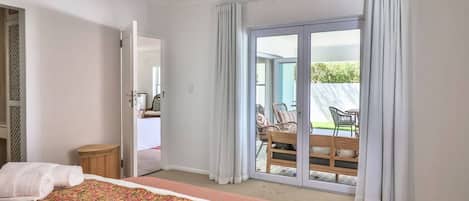 4 habitaciones, tabla de planchar con plancha y wifi gratis