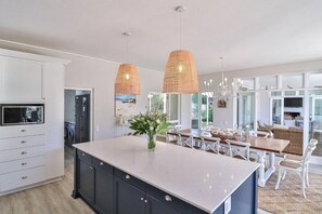 Dining - Riverside Manor | Banks of Onrus lagoon | Pool (Onrus)