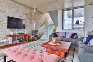 Smart TV, fireplace - Rooftop Terrace | Grotto Beach | Exquisite ocean views (Hermanus)