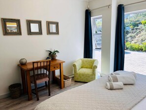 3 chambres, bureau, fer et planche à repasser, Wi-Fi gratuit