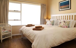 4 chambres, fer et planche à repasser, Wi-Fi gratuit, draps fournis