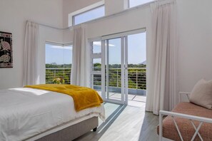 4 habitaciones, tabla de planchar con plancha y wifi gratis 