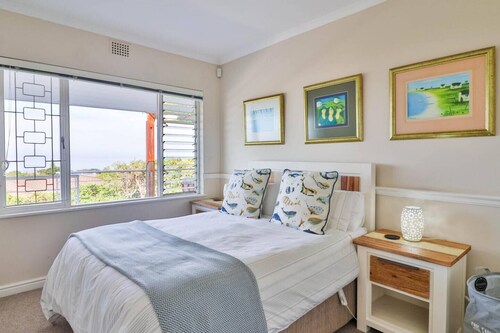 Sea Valley Lodge IV | Sea View Retreat in Voelklip, Hermanus