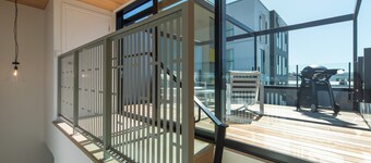 Inner City Apartments - 2 with rooftop balcony right in the Nelson CBD!