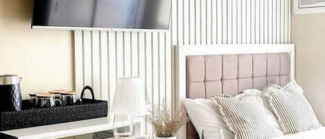 1 chambre, fer et planche à repasser, Wi-Fi, draps fournis