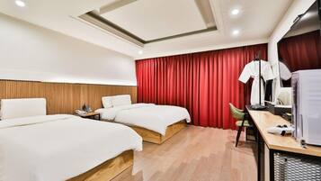 Superior Twin Room | Individually decorated, individually furnished, desk, free WiFi