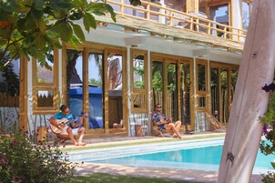 Fachada de la propiedad