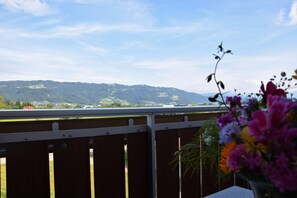Property grounds - Apartment Säntis, 45 sqm with Balcony and Wi-Fi (Lindau am Bodensee)