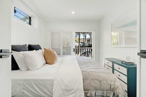 3 bedrooms, iron/ironing board, travel crib, WiFi