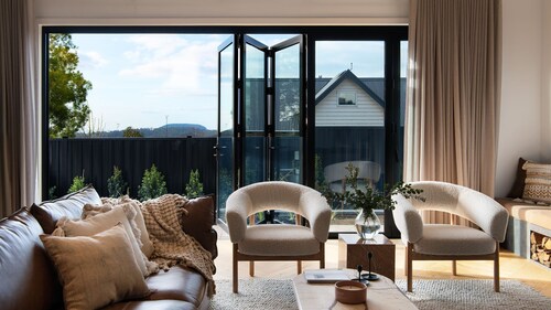 Maison Noire- stunning Scandinavian design, great location