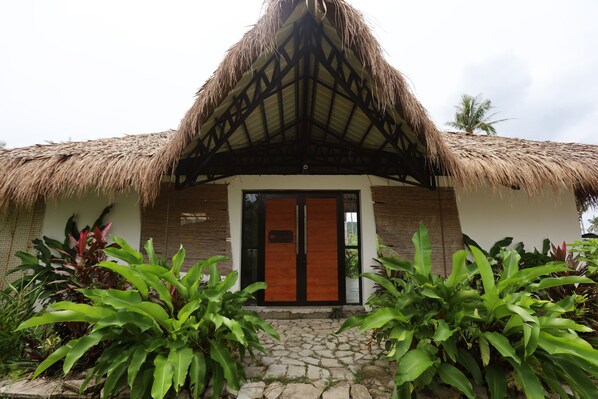 Exterior -  LaFinca Hostel Siargao (San Isidro)