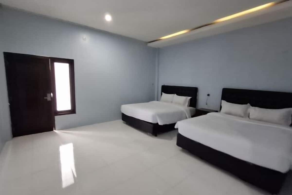 WiFi (無料)、ベッドシーツ