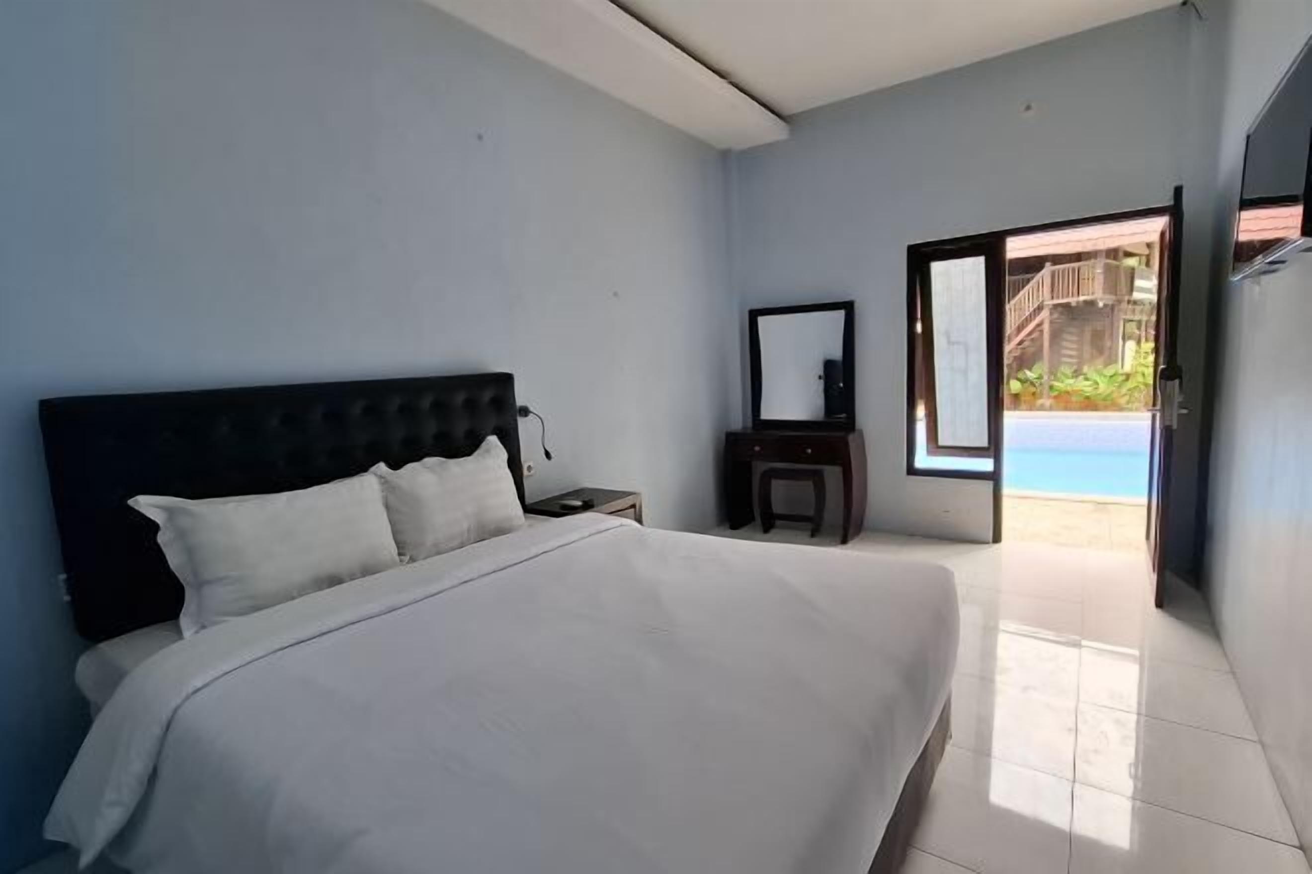 WiFi (無料)、ベッドシーツ