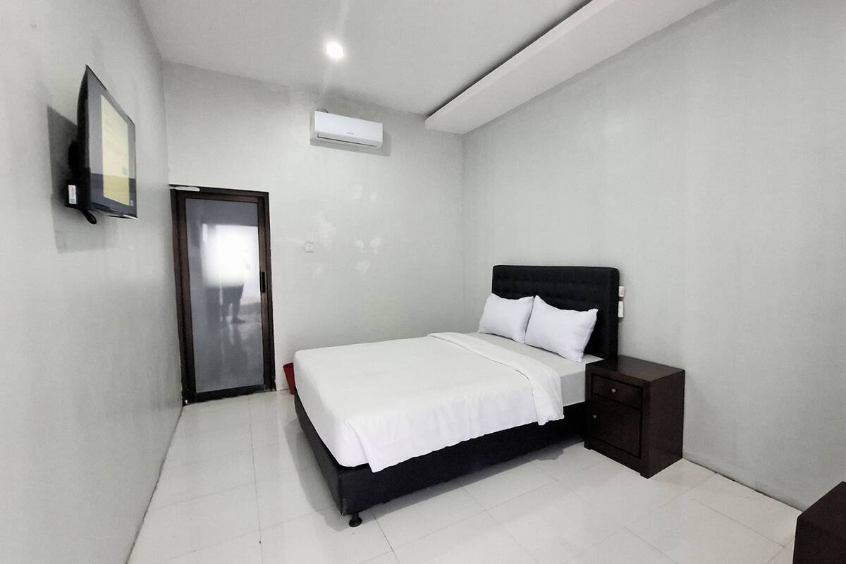Kamar Deluks | Wi-Fi gratis dan seprai linen