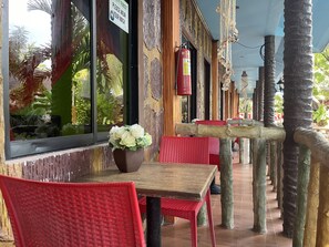 Dining - Beach Placid Resort powered by Cocotel (Sta. Fe)