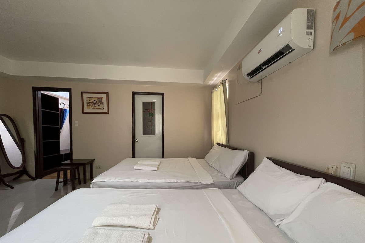 Bureau, Wi-Fi gratuit, draps fournis