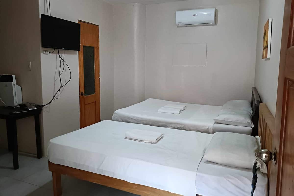 Bureau, Wi-Fi gratuit, draps fournis