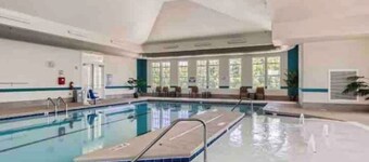 Sandy Haven: A Luxe Retreat Near Downtown Raleigh