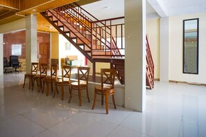 Lobby - OYO 93066 D'niel Homestay Syariah (Medan)