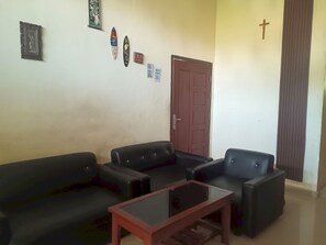 Lobby - OYO 93073 Penginapan 69 (Jayapura)