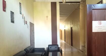 OYO 93073 Penginapan 69