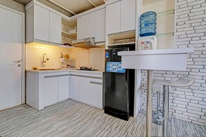 1 Schlafzimmer, Schreibtisch, laptopgeeigneter Arbeitsplatz