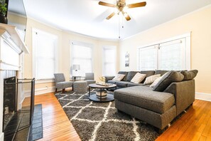 TV connectée, espaces bureaux, imprimantes