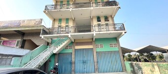 OYO Life 93075 Nova Jaya 2 Homestay Syariah