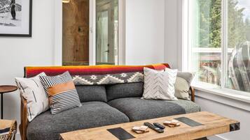 TV connectée, cheminée