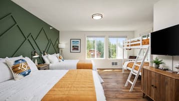 8 chambres, fer et planche à repasser, Wi-Fi gratuit