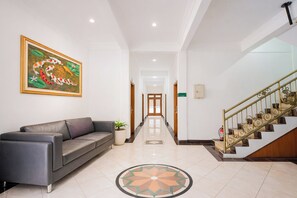 Interior entrance - Sinergi Hotel Tretes (Prigen)