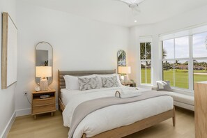 3 bedrooms, desk, iron/ironing board, free WiFi - Golf course view - Renovated luxury 3bd in Lely, resort pool, tennis, pickleball (Naples)