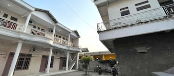 OYO Life 93083 Nova Jaya 3 Homestay Syariah