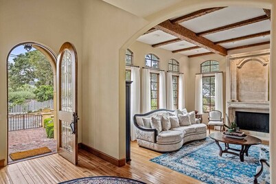 Carmel's Peaceful Villa