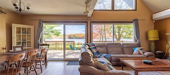 Boardwalk Chalet | Lakefront | Fire Pit | Pet Frie