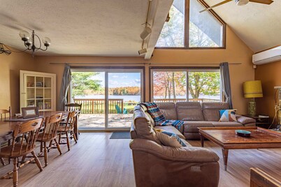 Boardwalk Chalet | Lakefront | Fire Pit | Pet Frie