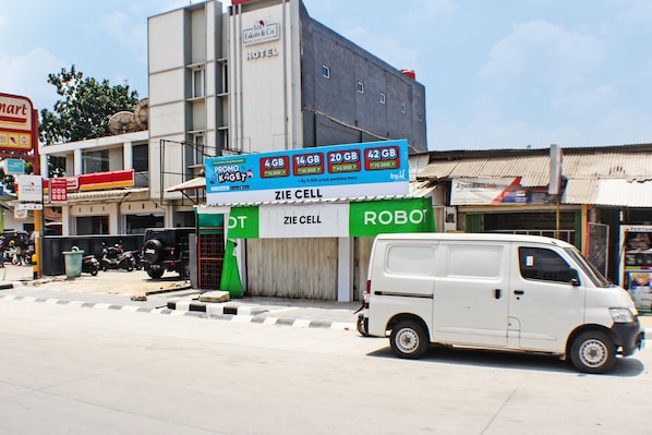 Front of property - Hotel O Homestay Kamar Hijau Syariah (Bandar Lampung)