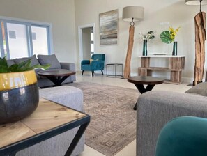 Interior - Amazing & Relaxing Vacation Home
Gated 2brm/2bth
(Lucea)