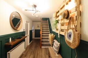 Interior - A Lil cosy Belfast home  (Belfast)