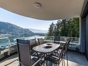 Outdoor dining - Terrassentraum alpe maritima Ski&See-15 by Interhome (Ossiacher See)