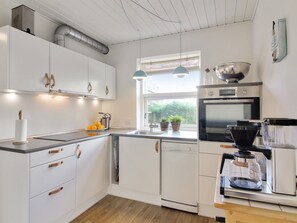 Fridge, oven, dishwasher, highchair