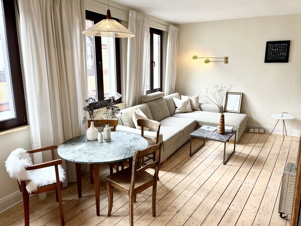 Smart TV, fireplace - Historisches Apartment Minimalus in St Goar am Rhein (Sankt Goar)