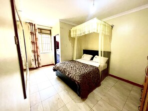 1 sovrum, strykjärn/strykbräda, wi-fi och sängkläder